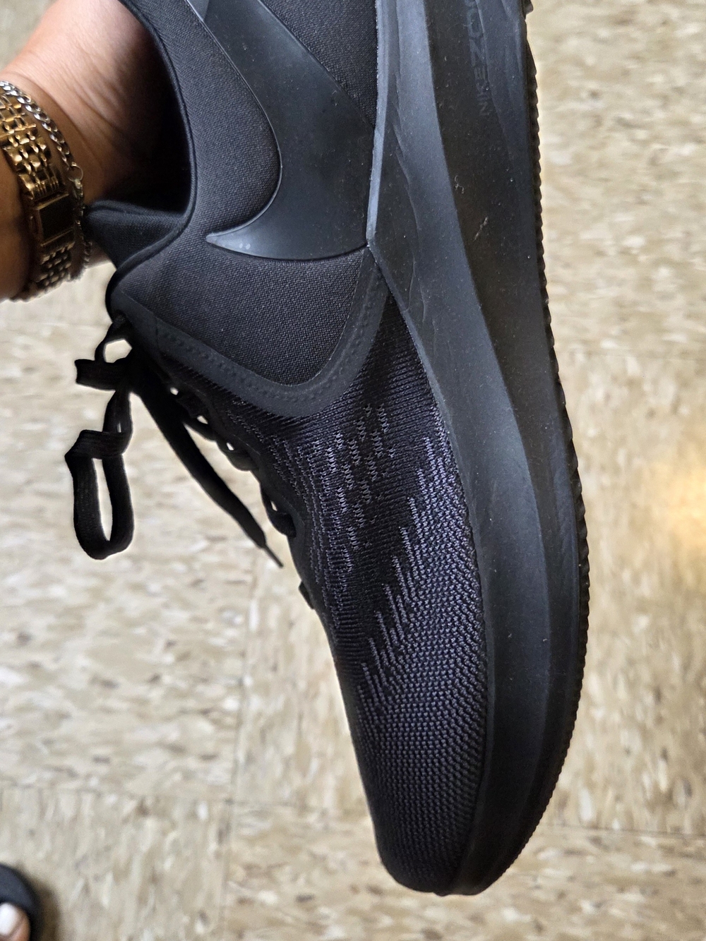 Nike Air Zoom Winflo 6, Triple Black